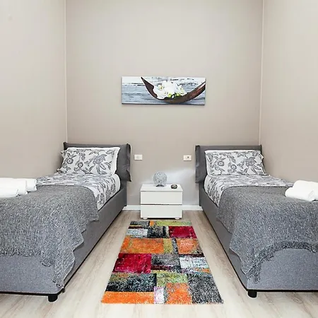 Διαμέρισμα Romantic House *